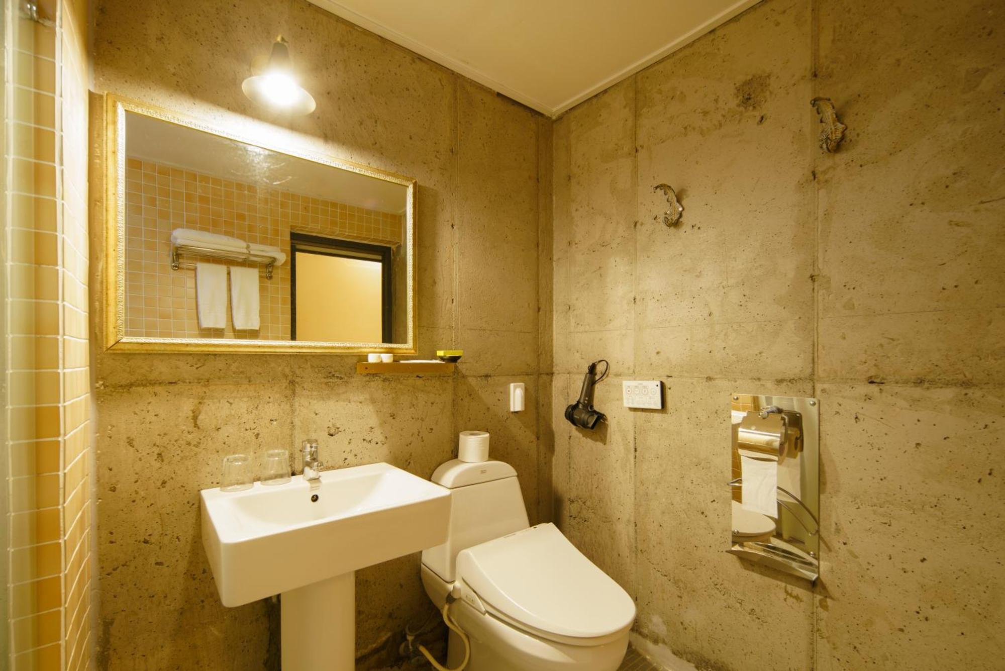 Lareem Boutique Hotel Yerye-dong Экстерьер фото