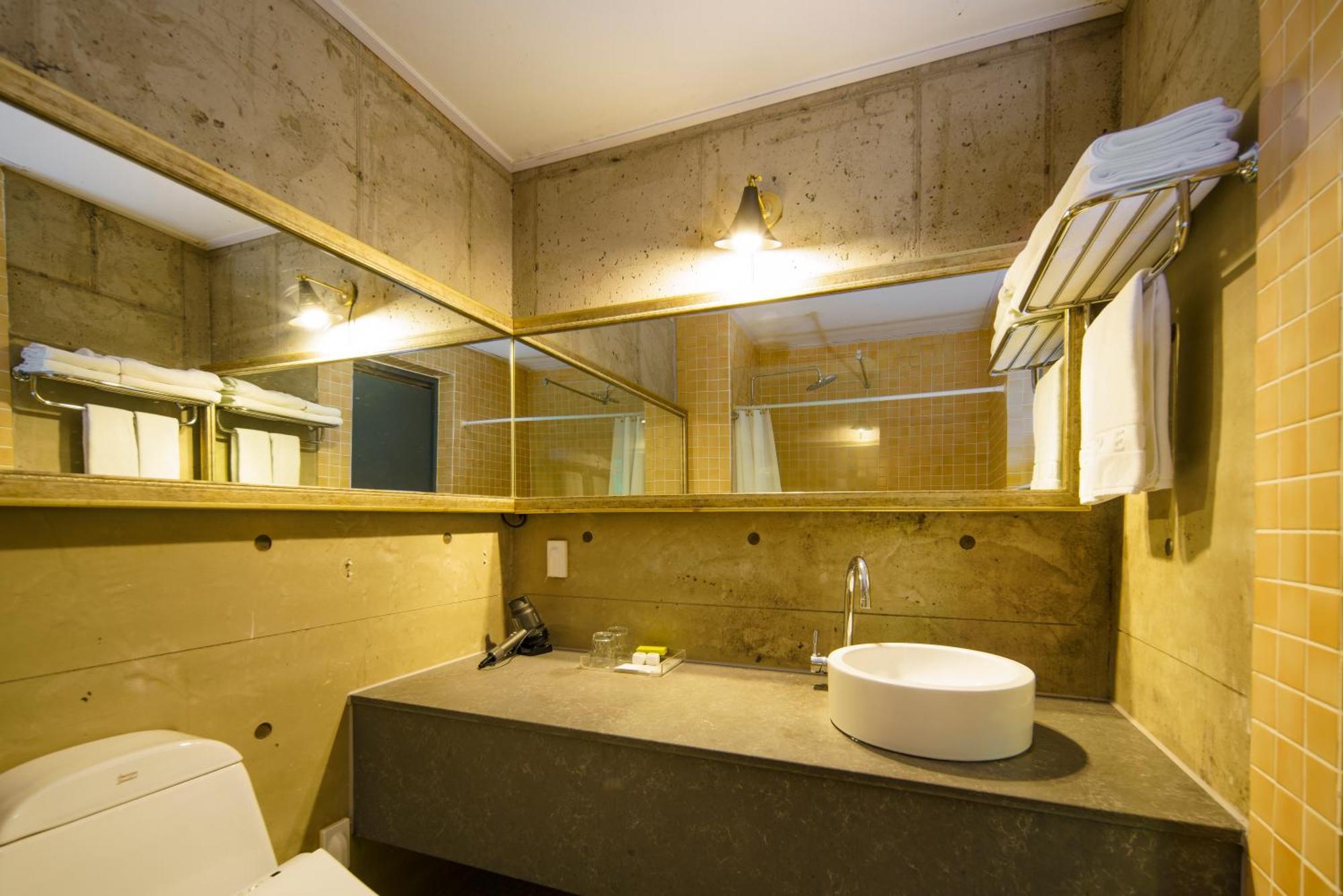 Lareem Boutique Hotel Yerye-dong Экстерьер фото